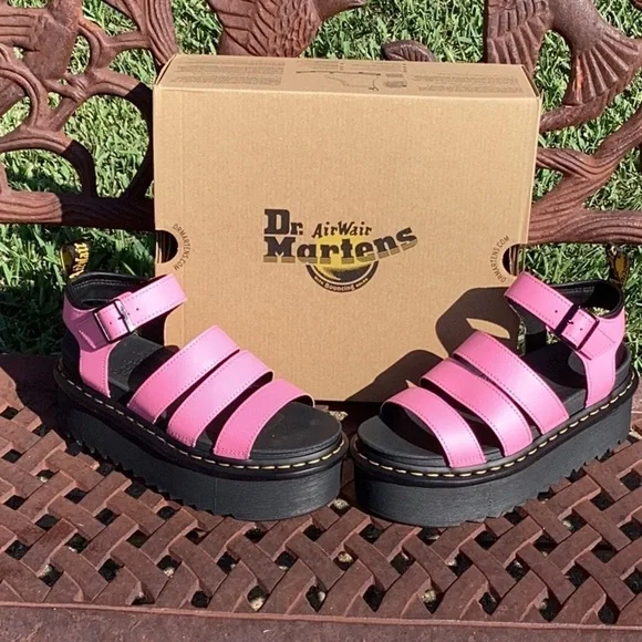 NWT Dr. Martens Blair Quad Vibrant Fondant Pink Strappy Sandals - Picture 2 of 7